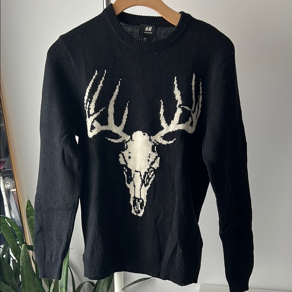 H&M Black and White Crewneck Sweater with Bold Deer Skull Design S